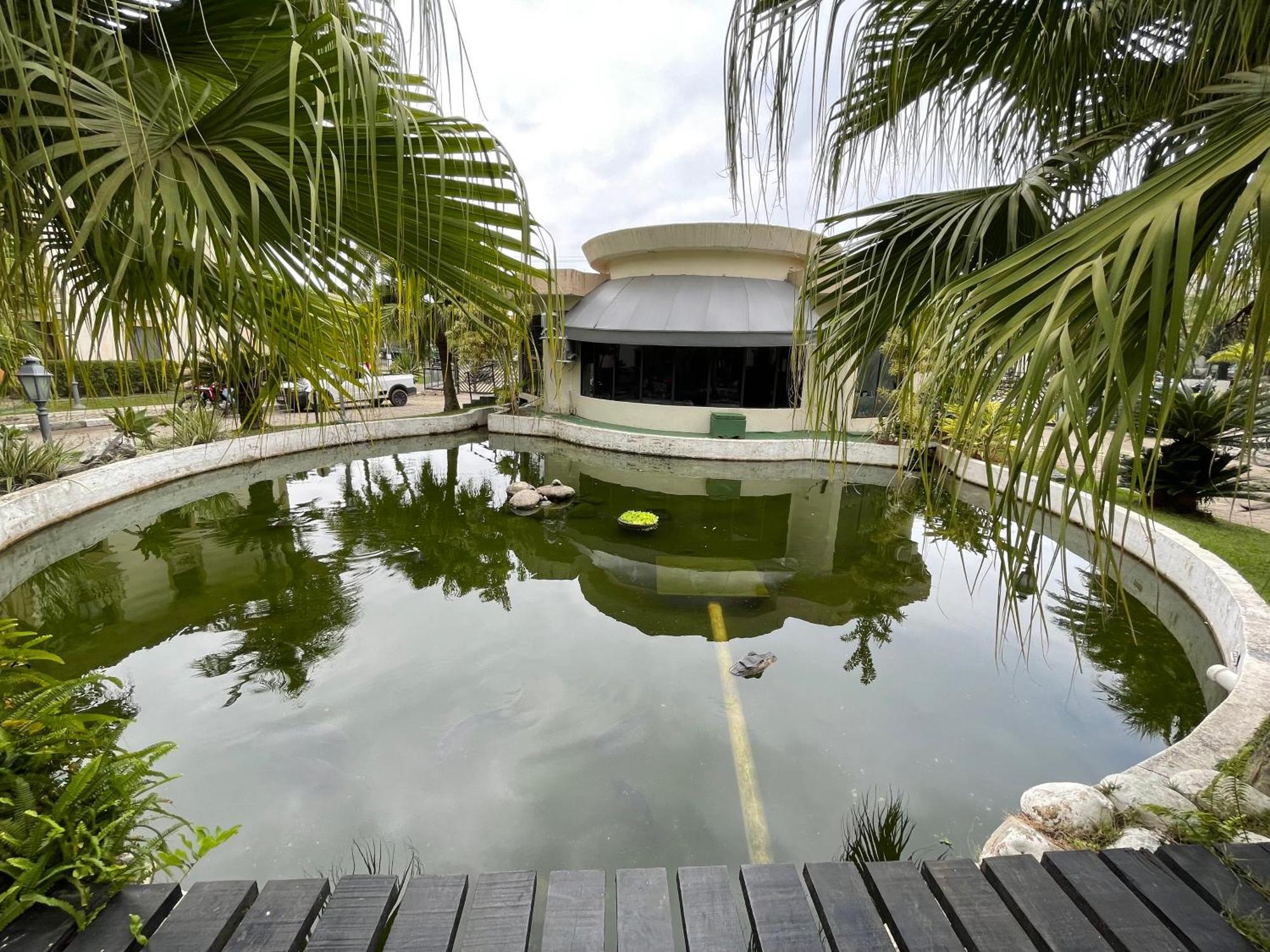 Condominio Wembley Tenis Praia Das Toninhas J406 Убатуба Екстериор снимка