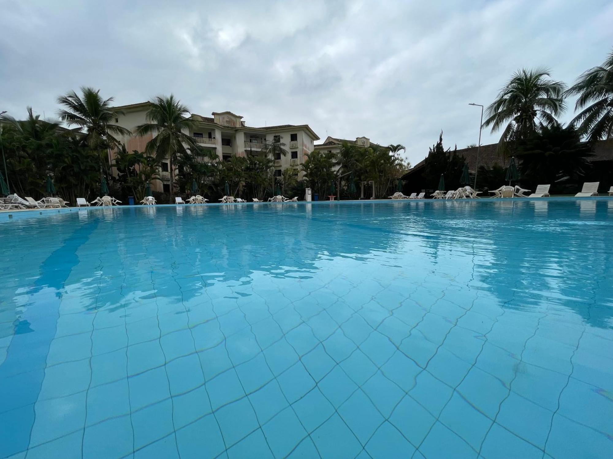 Condominio Wembley Tenis Praia Das Toninhas J406 Убатуба Екстериор снимка